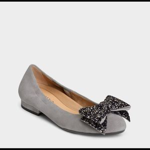 Aerosoles Gray ballet flats